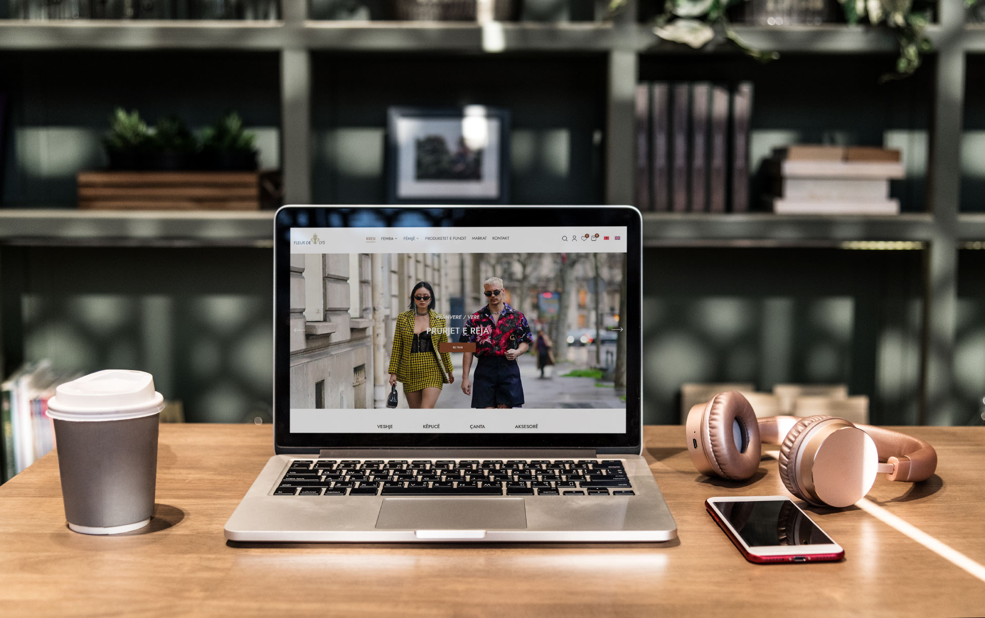 The Fleurdelys online store, selling flowers, clothing and accessories in Albania.